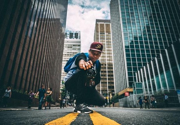 Fotografi Street - Menangkap Kehidupan Kota Dalam Bingkai