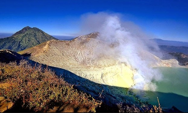 Trik Memotret Gunung Yang Megah